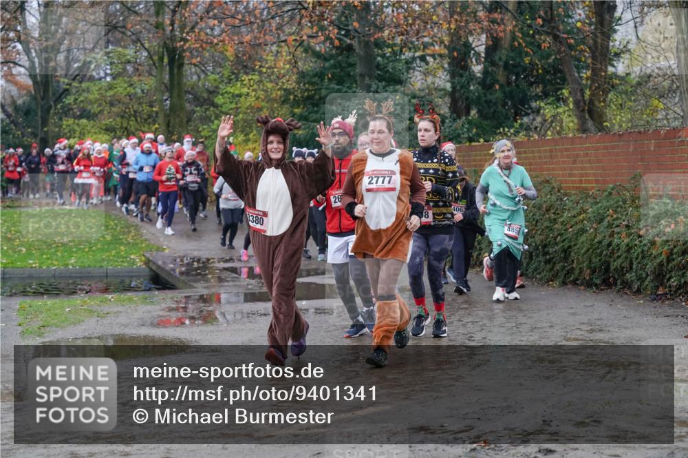 07.12.2025 - St. Pauli X-Mass-Run No. 15 Michael Burmester http://msf.ph/oto/9401341 07.12.2025 10:26:09 Laufen 3380, 13, 26, 2777, 282406, 8, 485 meine-sportfotos.de