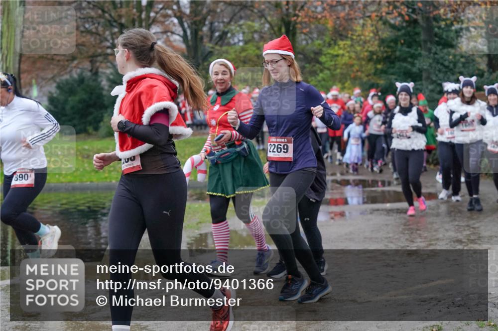 07.12.2025 - St. Pauli X-Mass-Run No. 15 Michael Burmester http://msf.ph/oto/9401366 07.12.2025 10:26:14 Laufen 890, 00, 2269 meine-sportfotos.de