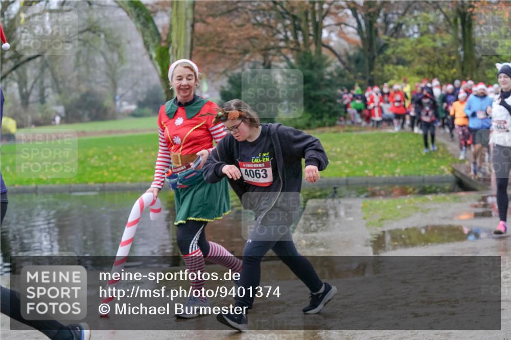 07.12.2025 - St. Pauli X-Mass-Run No. 15 Michael Burmester http://msf.ph/oto/9401374 07.12.2025 10:26:15 Laufen 4063 meine-sportfotos.de