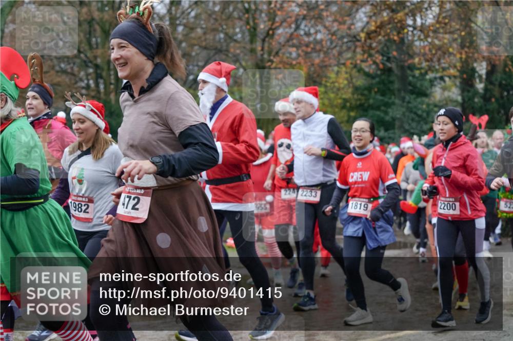 07.12.2025 - St. Pauli X-Mass-Run No. 15 Michael Burmester http://msf.ph/oto/9401415 07.12.2025 10:26:24 Laufen 1982, 472, 224, 2233, 523, 2200, 1819, 955 meine-sportfotos.de