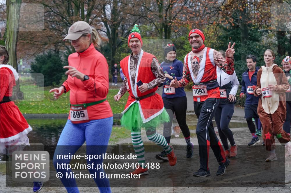 07.12.2025 - St. Pauli X-Mass-Run No. 15 Michael Burmester http://msf.ph/oto/9401488 07.12.2025 10:26:40 Laufen 1895, 191, 15, 1093, 04, 488, 471 meine-sportfotos.de