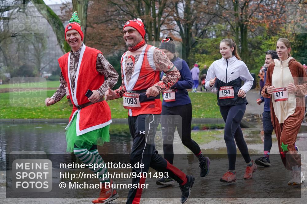 07.12.2025 - St. Pauli X-Mass-Run No. 15 Michael Burmester http://msf.ph/oto/9401493 07.12.2025 10:26:41 Laufen 5, 1093, 191, 194, 471 meine-sportfotos.de