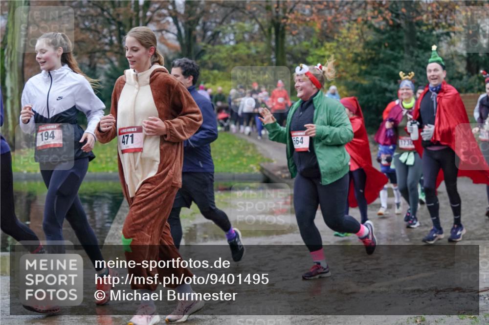 07.12.2025 - St. Pauli X-Mass-Run No. 15 Michael Burmester http://msf.ph/oto/9401495 07.12.2025 10:26:42 Laufen 194, 471, 564, 345 meine-sportfotos.de