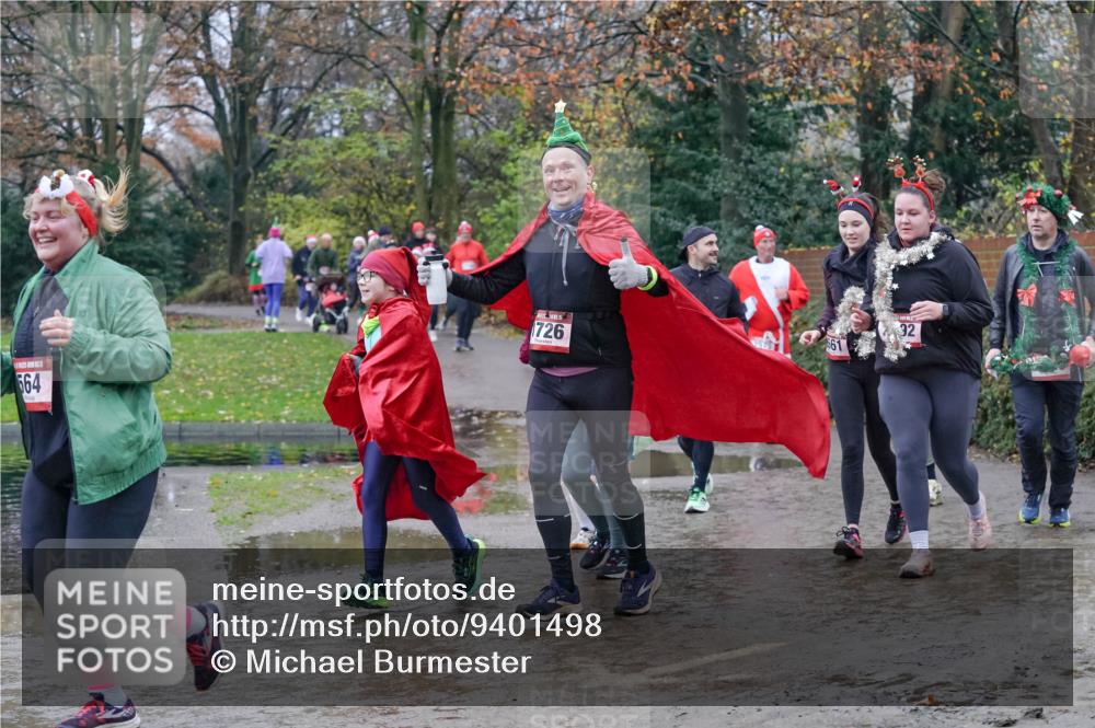 07.12.2025 - St. Pauli X-Mass-Run No. 15 Michael Burmester http://msf.ph/oto/9401498 07.12.2025 10:26:42 Laufen 564, 726, 61, 32 meine-sportfotos.de
