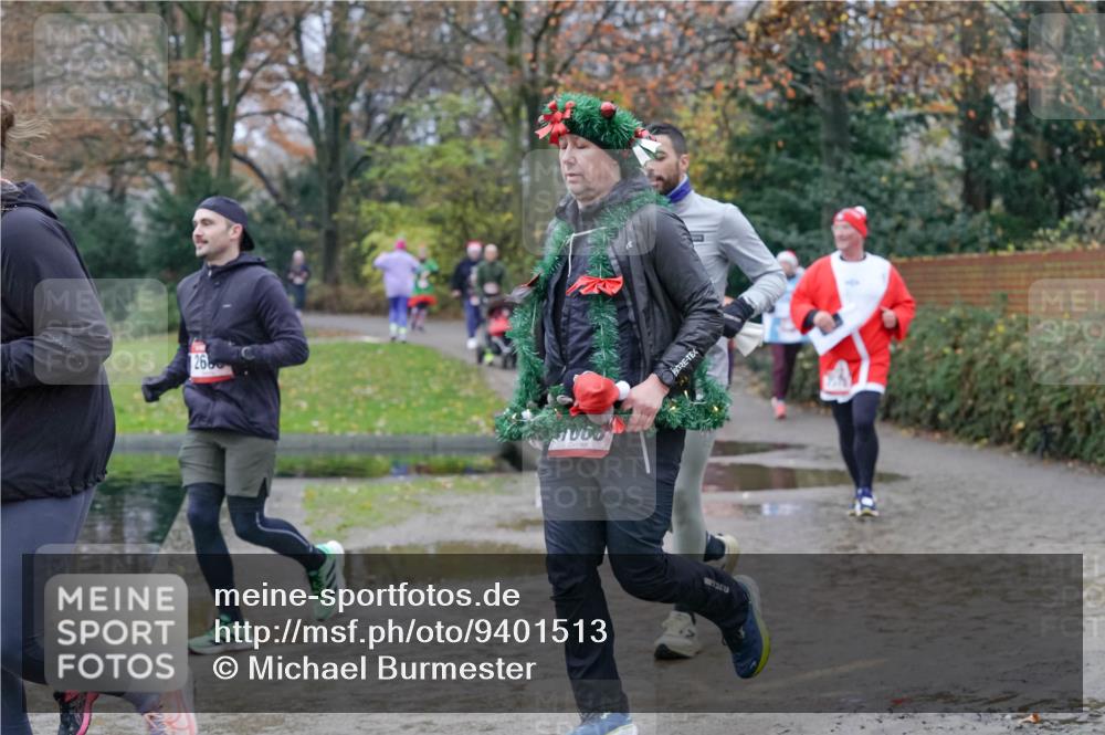 07.12.2025 - St. Pauli X-Mass-Run No. 15 Michael Burmester http://msf.ph/oto/9401513 07.12.2025 10:26:45 Laufen 26 meine-sportfotos.de
