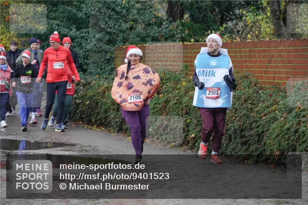 07.12.2025 - St. Pauli X-Mass-Run No. 15 Michael Burmester http://msf.ph/oto/9401523 07.12.2025 10:26:49 Laufen 2517, 4478, 28, 2105, 100, 2103 meine-sportfotos.de