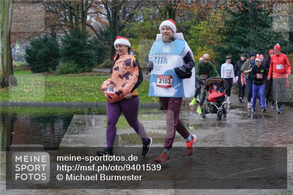 07.12.2025 - St. Pauli X-Mass-Run No. 15 Michael Burmester http://msf.ph/oto/9401539 07.12.2025 10:26:52 Laufen 105, 100, 15, 2103, 2646 meine-sportfotos.de