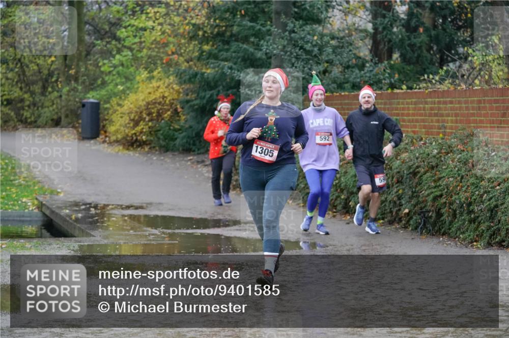 07.12.2025 - St. Pauli X-Mass-Run No. 15 Michael Burmester http://msf.ph/oto/9401585 07.12.2025 10:27:04 Laufen 15, 1305, 592, 59 meine-sportfotos.de
