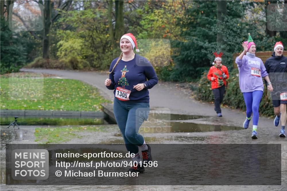 07.12.2025 - St. Pauli X-Mass-Run No. 15 Michael Burmester http://msf.ph/oto/9401596 07.12.2025 10:27:06 Laufen 1305, 592, 59 meine-sportfotos.de