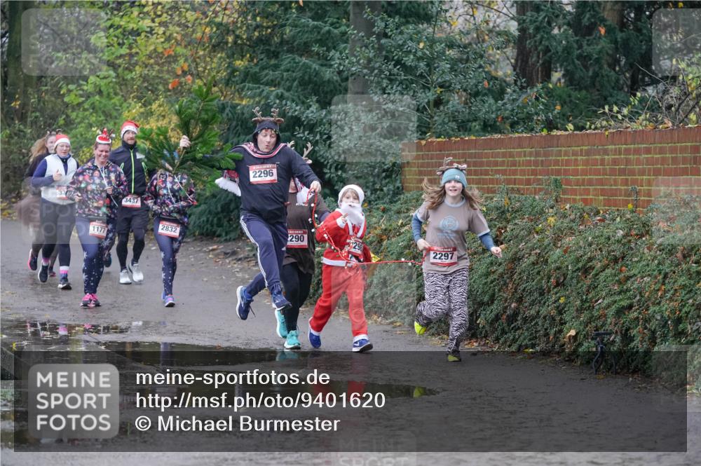 07.12.2025 - St. Pauli X-Mass-Run No. 15 Michael Burmester http://msf.ph/oto/9401620 07.12.2025 10:27:26 Laufen 337, 3437, 1177, 2296, 2832, 290, 29, 2297 meine-sportfotos.de