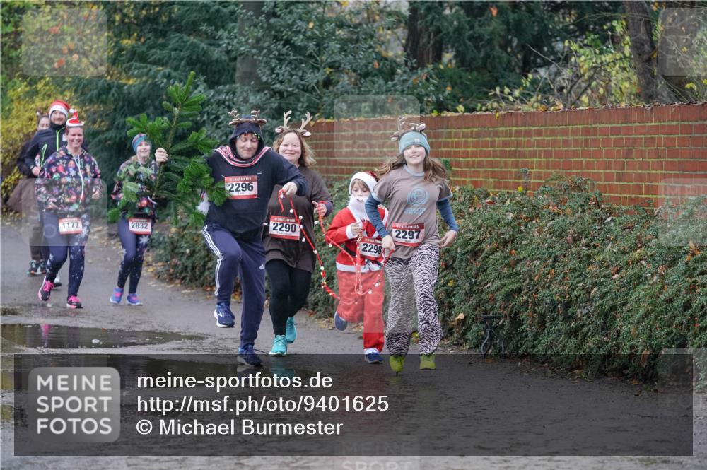 07.12.2025 - St. Pauli X-Mass-Run No. 15 Michael Burmester http://msf.ph/oto/9401625 07.12.2025 10:27:28 Laufen 1177, 2832, 2296, 2290, 2298, 2297 meine-sportfotos.de