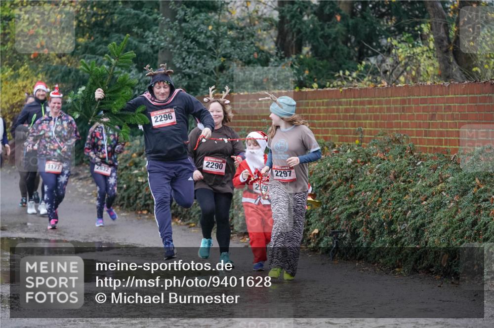 07.12.2025 - St. Pauli X-Mass-Run No. 15 Michael Burmester http://msf.ph/oto/9401628 07.12.2025 10:27:28 Laufen 1177, 2832, 2296, 2290, 29, 2297 meine-sportfotos.de