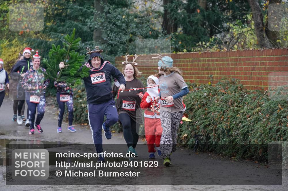 07.12.2025 - St. Pauli X-Mass-Run No. 15 Michael Burmester http://msf.ph/oto/9401629 07.12.2025 10:27:28 Laufen 1177, 2832, 2296, 2290, 229 meine-sportfotos.de
