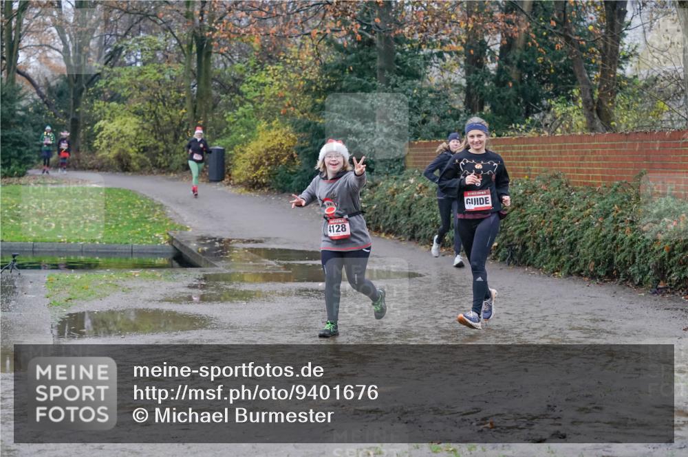 07.12.2025 - St. Pauli X-Mass-Run No. 15 Michael Burmester http://msf.ph/oto/9401676 07.12.2025 10:27:40 Laufen 4128 meine-sportfotos.de
