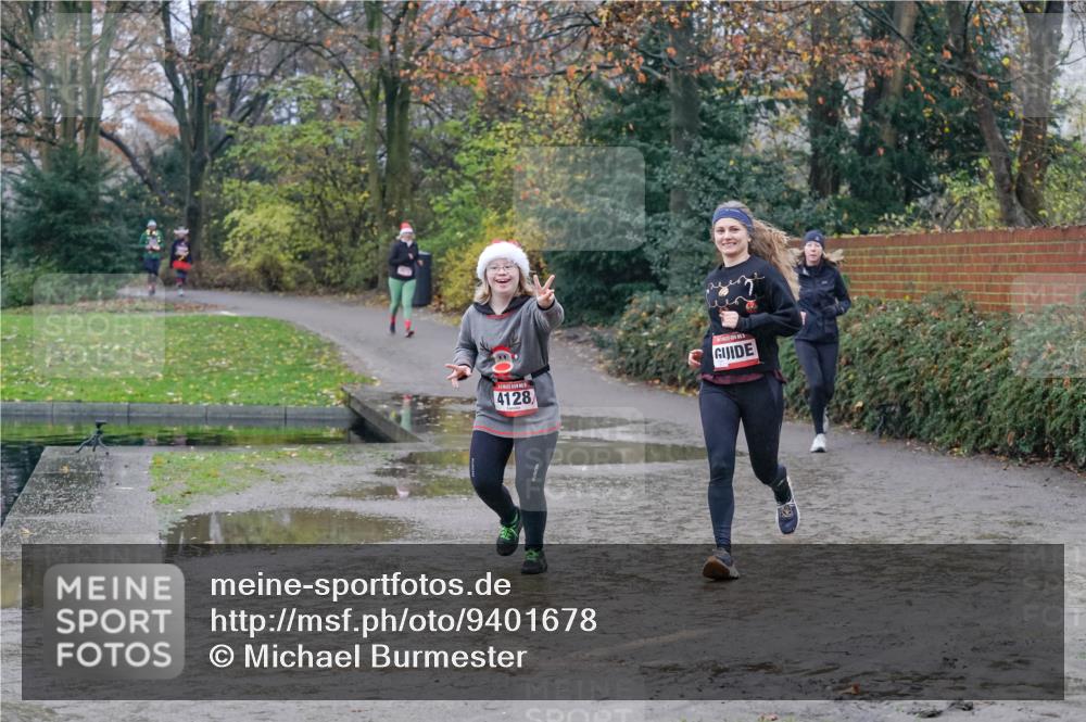 07.12.2025 - St. Pauli X-Mass-Run No. 15 Michael Burmester http://msf.ph/oto/9401678 07.12.2025 10:27:41 Laufen 4128 meine-sportfotos.de