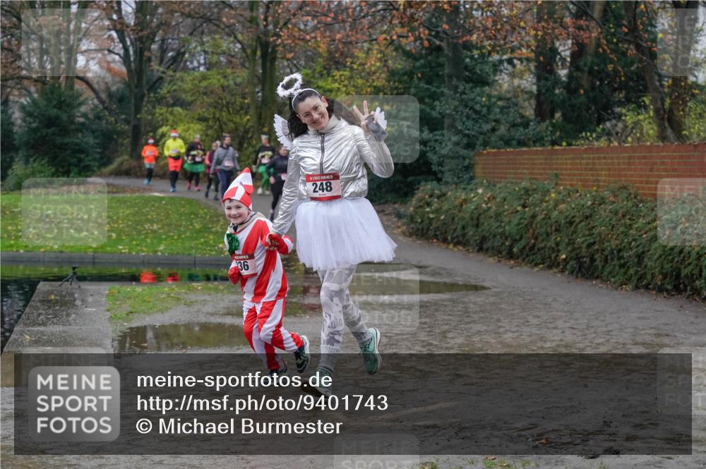 07.12.2025 - St. Pauli X-Mass-Run No. 15 Michael Burmester http://msf.ph/oto/9401743 07.12.2025 10:28:16 Laufen 36, 15, 248 meine-sportfotos.de