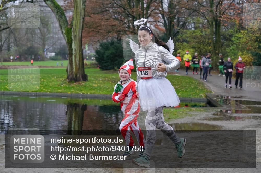 07.12.2025 - St. Pauli X-Mass-Run No. 15 Michael Burmester http://msf.ph/oto/9401750 07.12.2025 10:28:17 Laufen 15, 248 meine-sportfotos.de