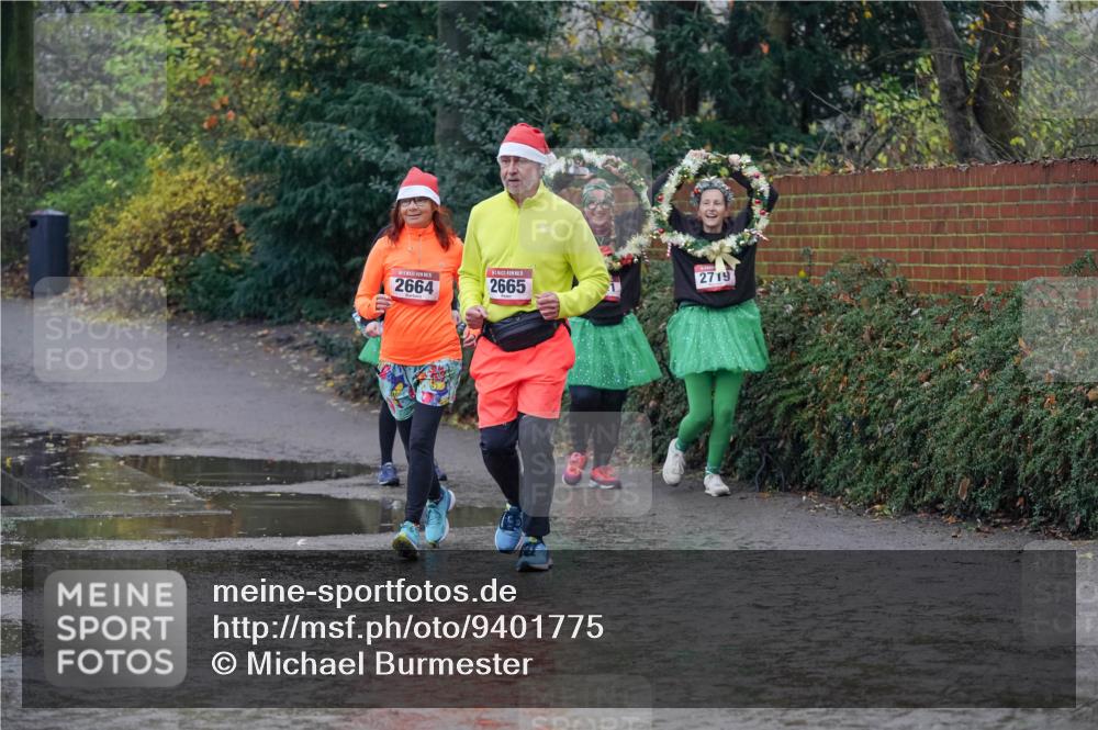 07.12.2025 - St. Pauli X-Mass-Run No. 15 Michael Burmester http://msf.ph/oto/9401775 07.12.2025 10:28:32 Laufen 2719, 2664, 2665 meine-sportfotos.de
