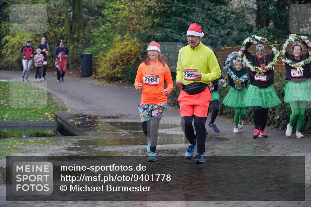 07.12.2025 - St. Pauli X-Mass-Run No. 15 Michael Burmester http://msf.ph/oto/9401778 07.12.2025 10:28:32 Laufen 2664, 2665, 2719, 2721 meine-sportfotos.de