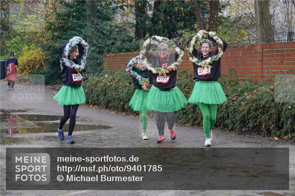 07.12.2025 - St. Pauli X-Mass-Run No. 15 Michael Burmester http://msf.ph/oto/9401785 07.12.2025 10:28:35 Laufen 2721, 2721, 27 meine-sportfotos.de
