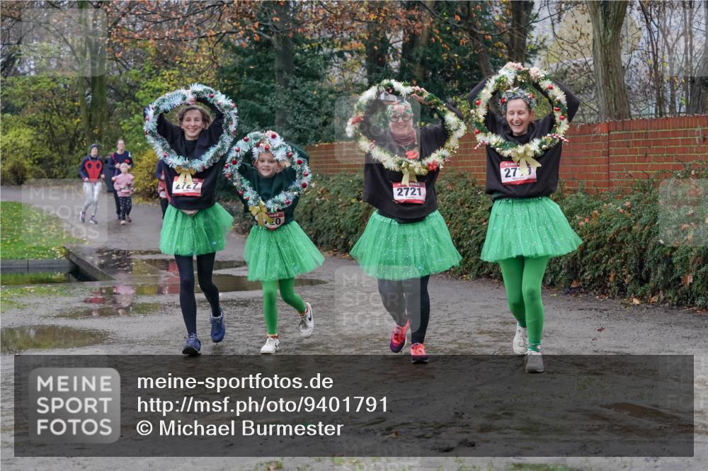 07.12.2025 - St. Pauli X-Mass-Run No. 15 Michael Burmester http://msf.ph/oto/9401791 07.12.2025 10:28:37 Laufen 2727, 20, 2721, 27, 0 meine-sportfotos.de