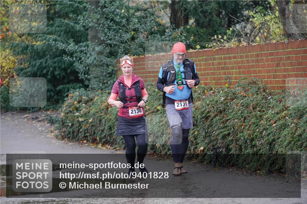 07.12.2025 - St. Pauli X-Mass-Run No. 15 Michael Burmester http://msf.ph/oto/9401828 07.12.2025 10:29:09 Laufen 2130, 2131 meine-sportfotos.de