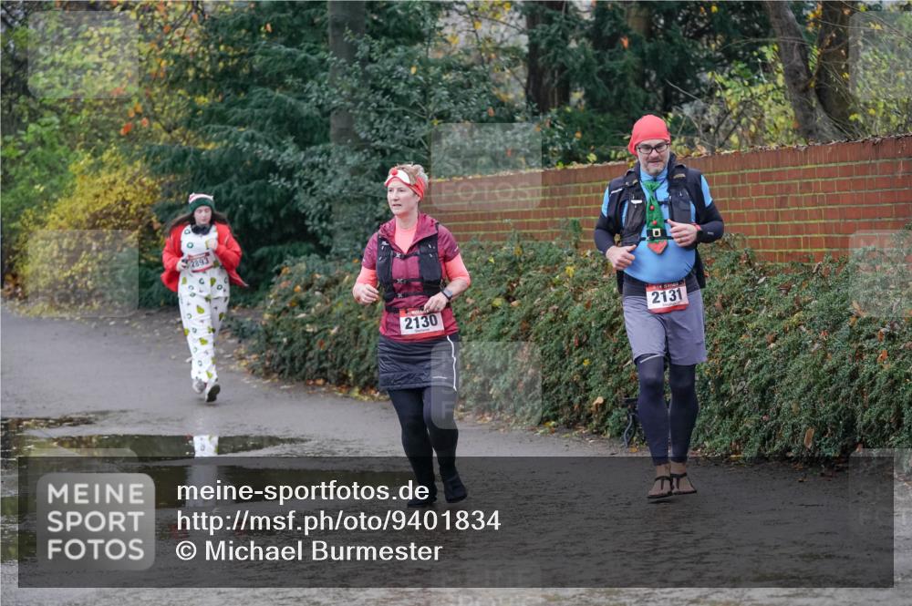 07.12.2025 - St. Pauli X-Mass-Run No. 15 Michael Burmester http://msf.ph/oto/9401834 07.12.2025 10:29:10 Laufen 2893, 2130, 2131 meine-sportfotos.de