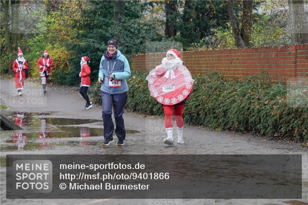 07.12.2025 - St. Pauli X-Mass-Run No. 15 Michael Burmester http://msf.ph/oto/9401866 07.12.2025 10:29:30 Laufen 492, 1660 meine-sportfotos.de