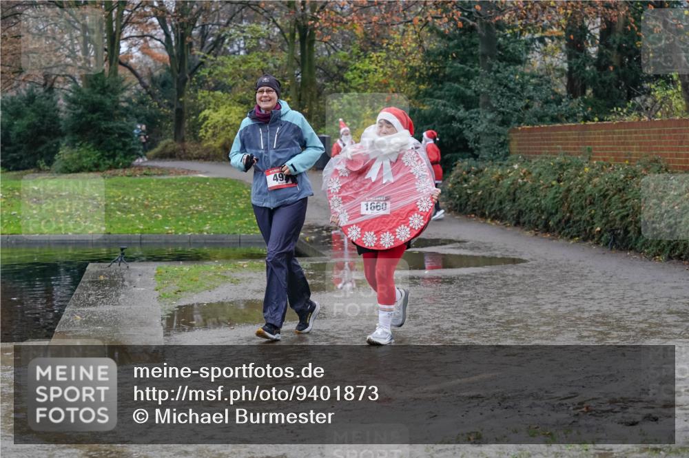 07.12.2025 - St. Pauli X-Mass-Run No. 15 Michael Burmester http://msf.ph/oto/9401873 07.12.2025 10:29:31 Laufen 49, 1660 meine-sportfotos.de
