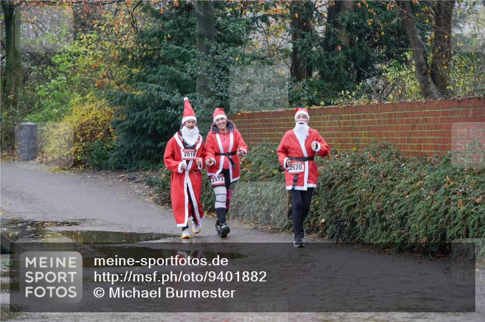 07.12.2025 - St. Pauli X-Mass-Run No. 15 Michael Burmester http://msf.ph/oto/9401882 07.12.2025 10:29:37 Laufen 2519, 2573, 2520 meine-sportfotos.de