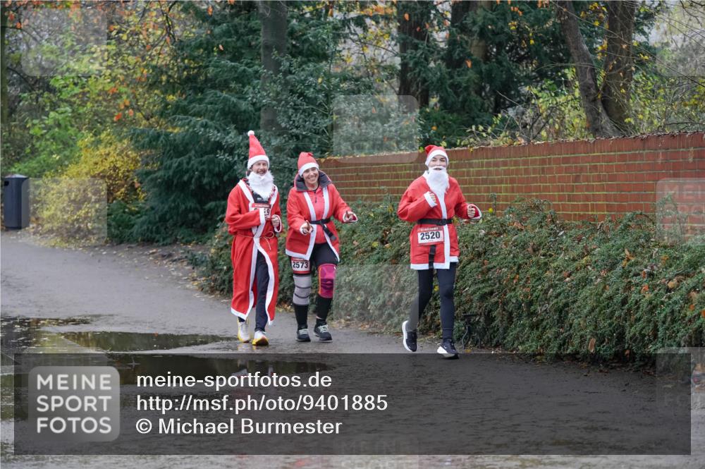 07.12.2025 - St. Pauli X-Mass-Run No. 15 Michael Burmester http://msf.ph/oto/9401885 07.12.2025 10:29:38 Laufen 2573, 2520 meine-sportfotos.de