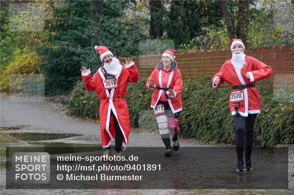 07.12.2025 - St. Pauli X-Mass-Run No. 15 Michael Burmester http://msf.ph/oto/9401891 07.12.2025 10:29:41 Laufen 2519, 2520, 2573 meine-sportfotos.de