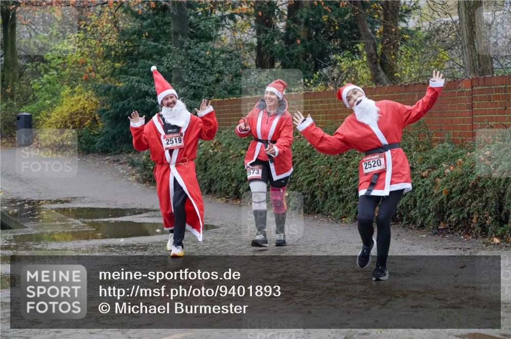07.12.2025 - St. Pauli X-Mass-Run No. 15 Michael Burmester http://msf.ph/oto/9401893 07.12.2025 10:29:41 Laufen 2519, 573, 2520 meine-sportfotos.de
