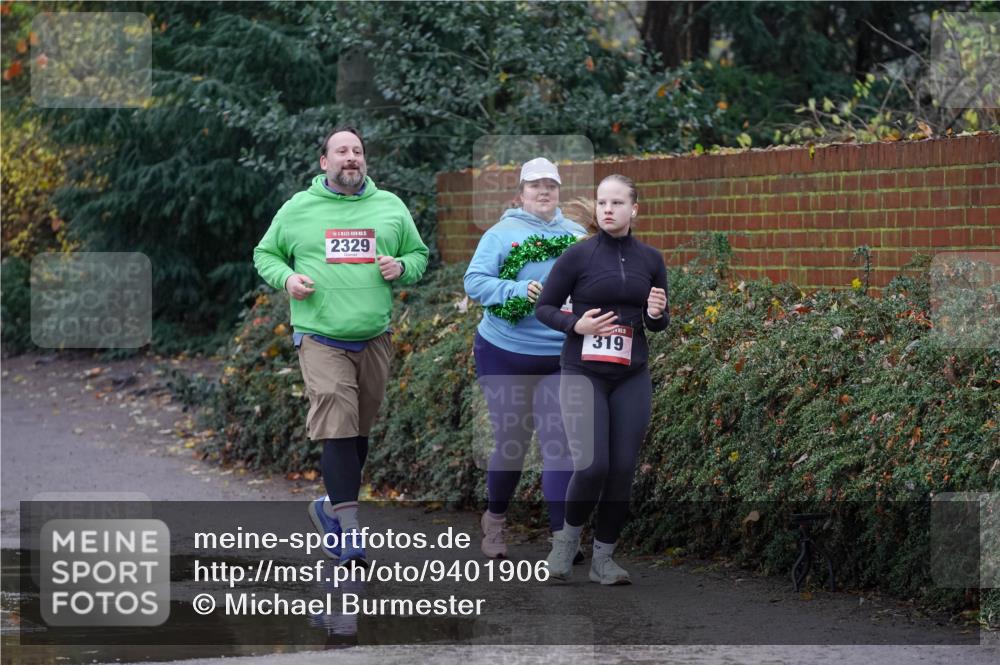 07.12.2025 - St. Pauli X-Mass-Run No. 15 Michael Burmester http://msf.ph/oto/9401906 07.12.2025 10:29:58 Laufen 2329, 319 meine-sportfotos.de