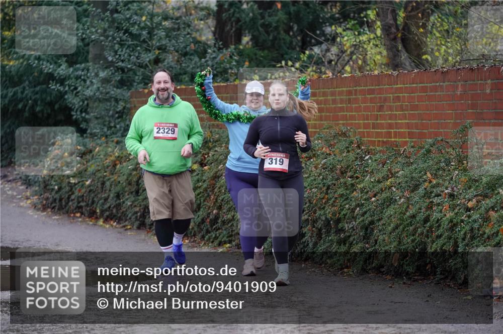 07.12.2025 - St. Pauli X-Mass-Run No. 15 Michael Burmester http://msf.ph/oto/9401909 07.12.2025 10:30:00 Laufen 2329, 319 meine-sportfotos.de
