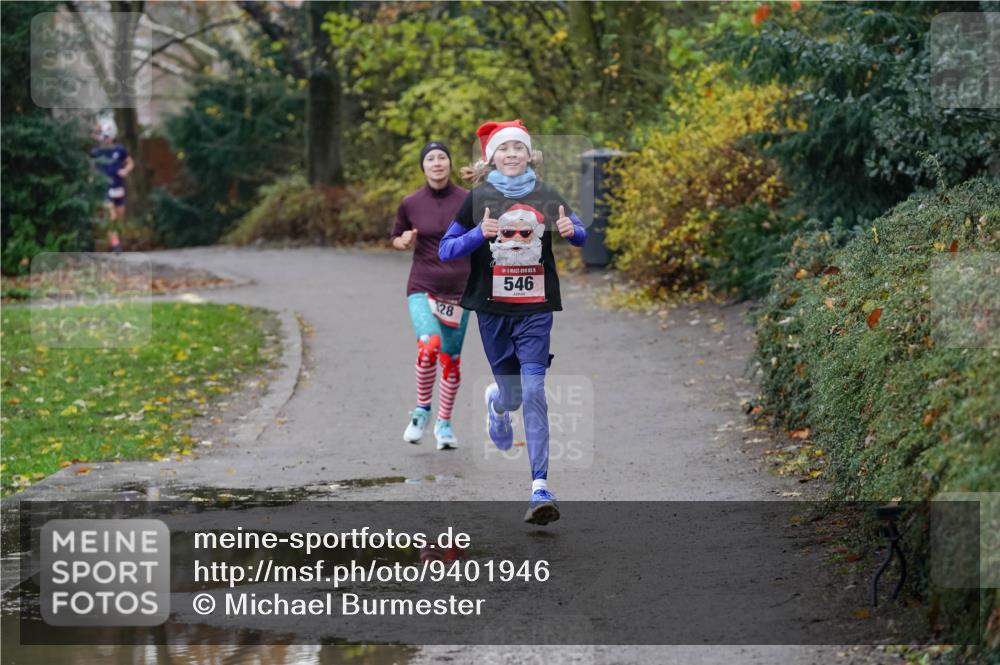 07.12.2025 - St. Pauli X-Mass-Run No. 15 Michael Burmester http://msf.ph/oto/9401946 07.12.2025 10:38:07 Laufen 128, 5, 546 meine-sportfotos.de