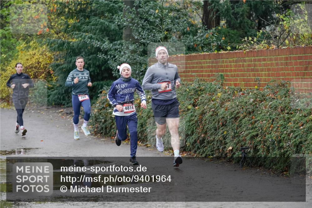 07.12.2025 - St. Pauli X-Mass-Run No. 15 Michael Burmester http://msf.ph/oto/9401964 07.12.2025 10:38:24 Laufen 769, 4814 meine-sportfotos.de