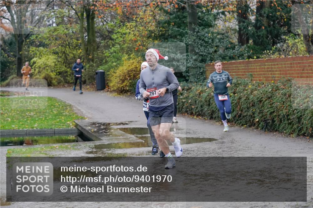 07.12.2025 - St. Pauli X-Mass-Run No. 15 Michael Burmester http://msf.ph/oto/9401970 07.12.2025 10:38:26 Laufen 797, 769 meine-sportfotos.de