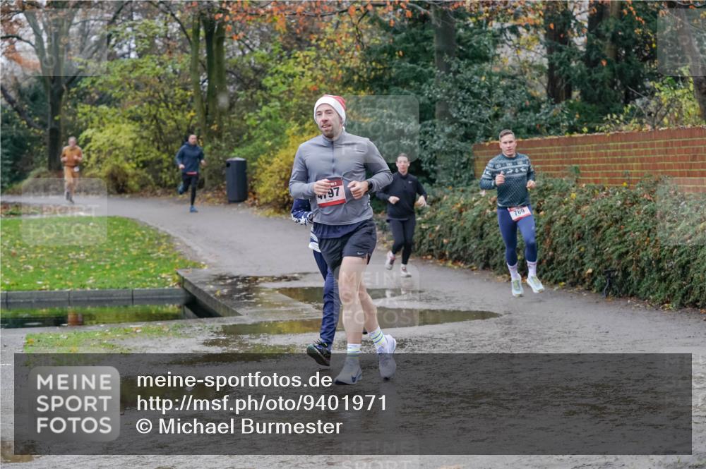 07.12.2025 - St. Pauli X-Mass-Run No. 15 Michael Burmester http://msf.ph/oto/9401971 07.12.2025 10:38:26 Laufen 4797, 769 meine-sportfotos.de