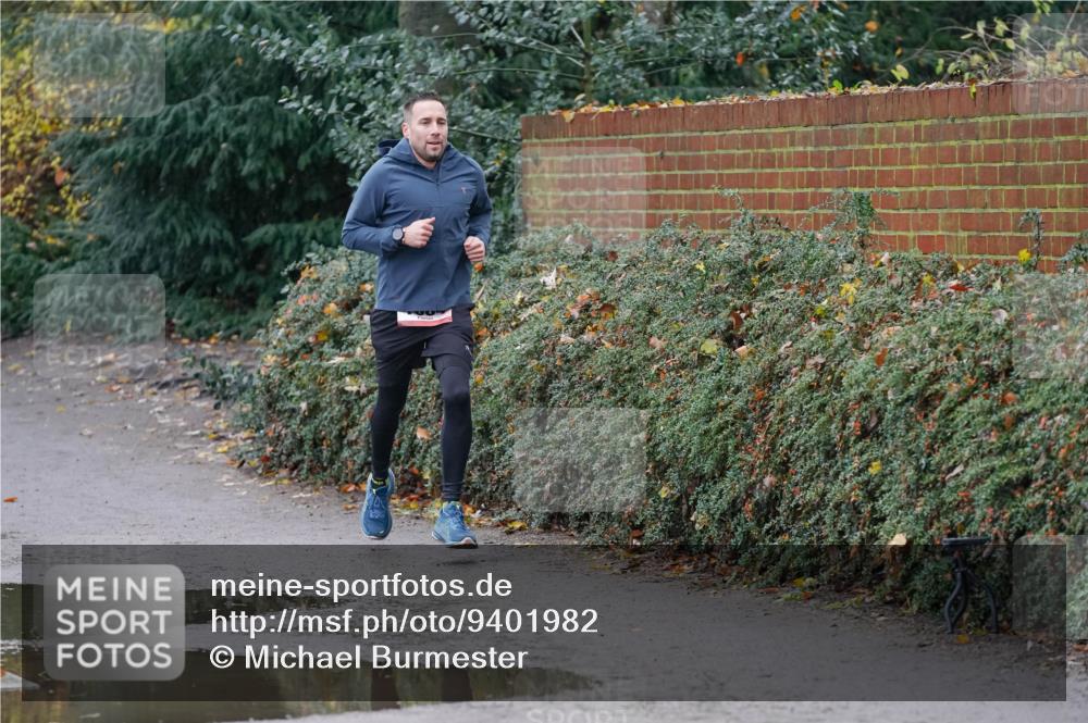 07.12.2025 - St. Pauli X-Mass-Run No. 15 Michael Burmester http://msf.ph/oto/9401982 07.12.2025 10:38:30 Laufen  meine-sportfotos.de