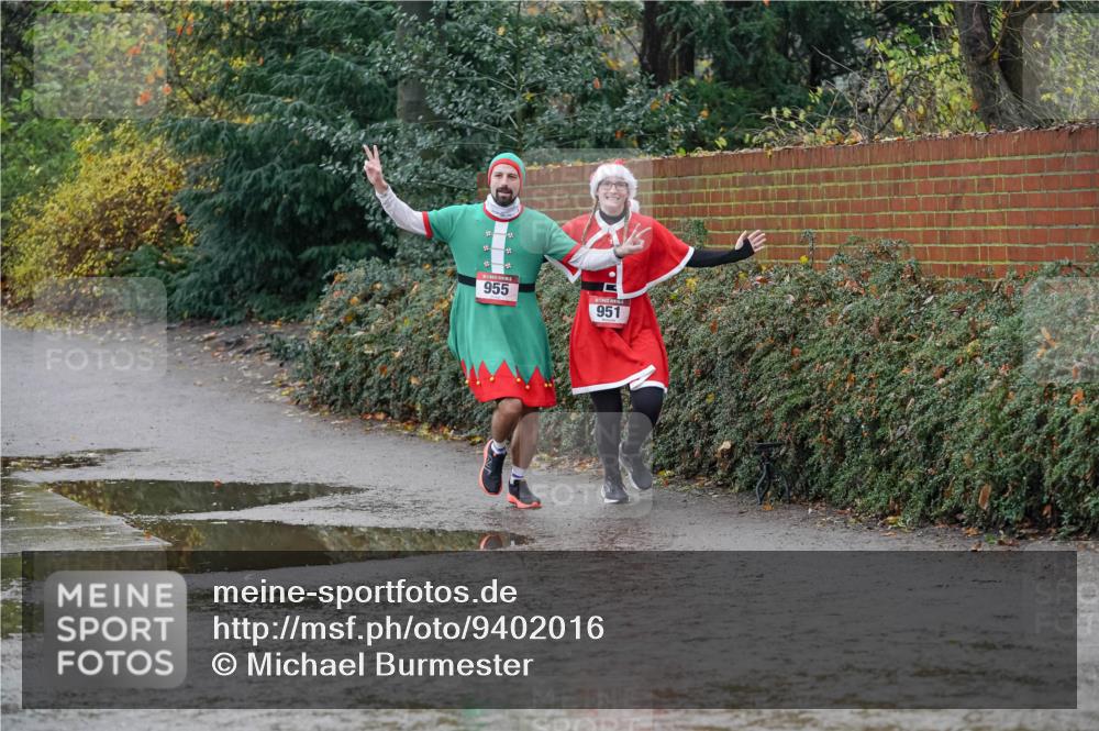 07.12.2025 - St. Pauli X-Mass-Run No. 15 Michael Burmester http://msf.ph/oto/9402016 07.12.2025 10:39:16 Laufen 955, 951 meine-sportfotos.de