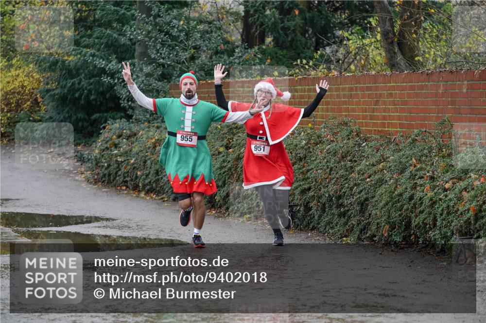 07.12.2025 - St. Pauli X-Mass-Run No. 15 Michael Burmester http://msf.ph/oto/9402018 07.12.2025 10:39:17 Laufen 955, 951 meine-sportfotos.de