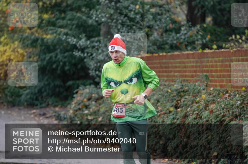 07.12.2025 - St. Pauli X-Mass-Run No. 15 Michael Burmester http://msf.ph/oto/9402040 07.12.2025 10:39:55 Laufen 15, 485 meine-sportfotos.de