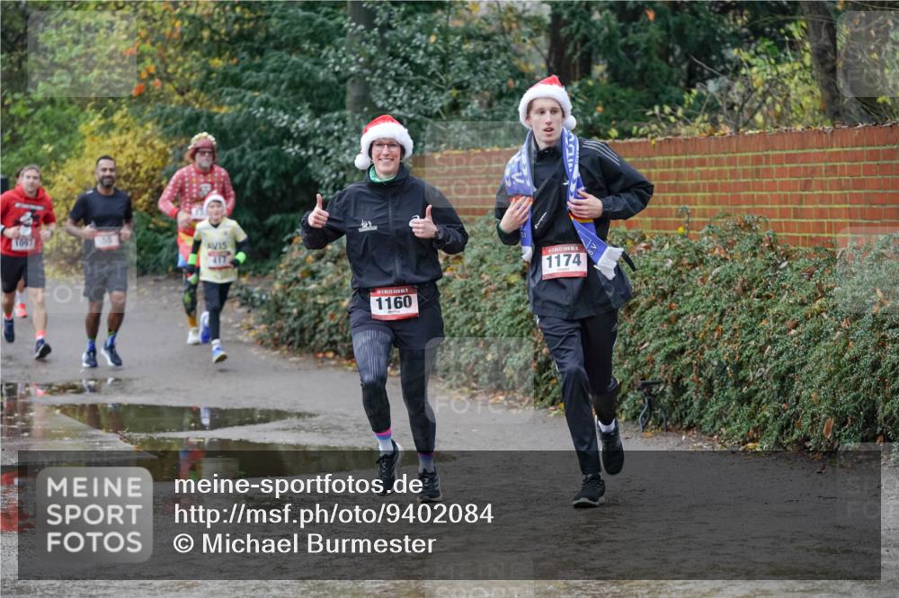 07.12.2025 - St. Pauli X-Mass-Run No. 15 Michael Burmester http://msf.ph/oto/9402084 07.12.2025 10:40:25 Laufen 697, 15, 1160, 1174 meine-sportfotos.de