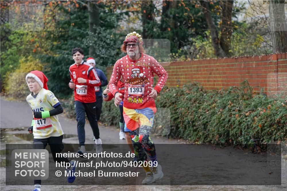 07.12.2025 - St. Pauli X-Mass-Run No. 15 Michael Burmester http://msf.ph/oto/9402099 07.12.2025 10:40:31 Laufen 417, 1213, 15, 1393 meine-sportfotos.de