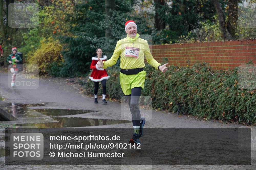 07.12.2025 - St. Pauli X-Mass-Run No. 15 Michael Burmester http://msf.ph/oto/9402142 07.12.2025 10:40:49 Laufen 43 meine-sportfotos.de