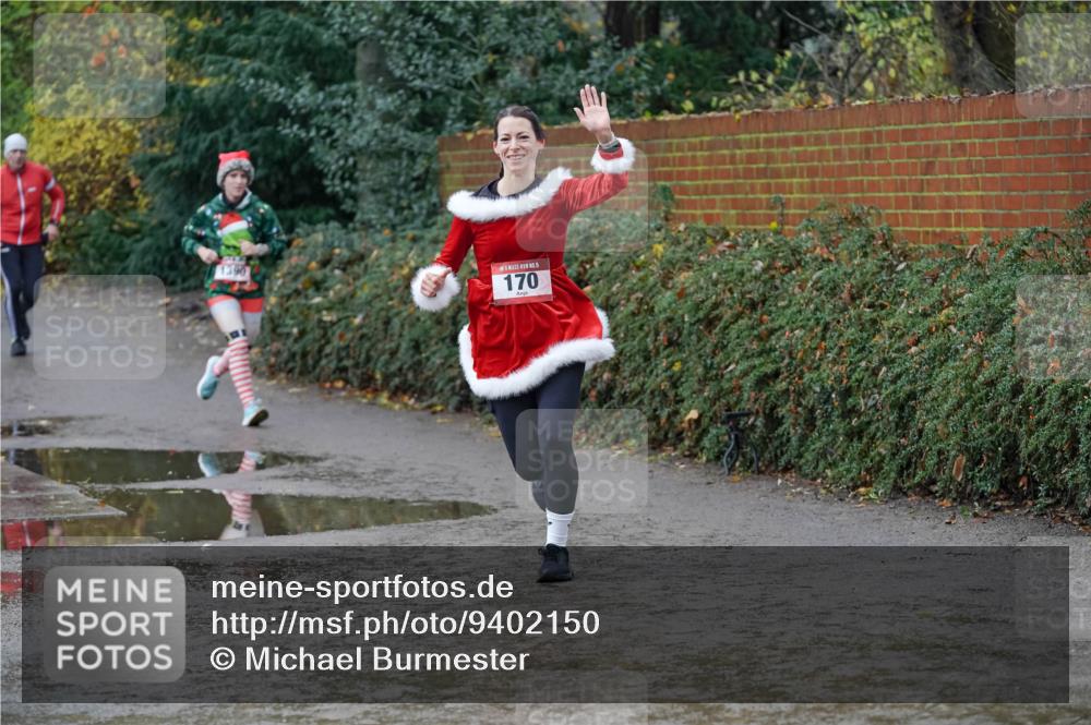 07.12.2025 - St. Pauli X-Mass-Run No. 15 Michael Burmester http://msf.ph/oto/9402150 07.12.2025 10:40:52 Laufen 1390, 5, 170 meine-sportfotos.de