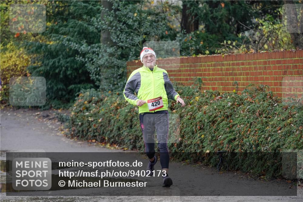 07.12.2025 - St. Pauli X-Mass-Run No. 15 Michael Burmester http://msf.ph/oto/9402173 07.12.2025 10:41:08 Laufen 420 meine-sportfotos.de