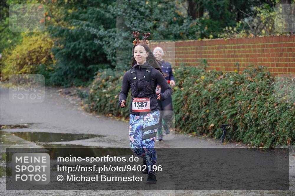 07.12.2025 - St. Pauli X-Mass-Run No. 15 Michael Burmester http://msf.ph/oto/9402196 07.12.2025 10:41:21 Laufen 15, 1387 meine-sportfotos.de
