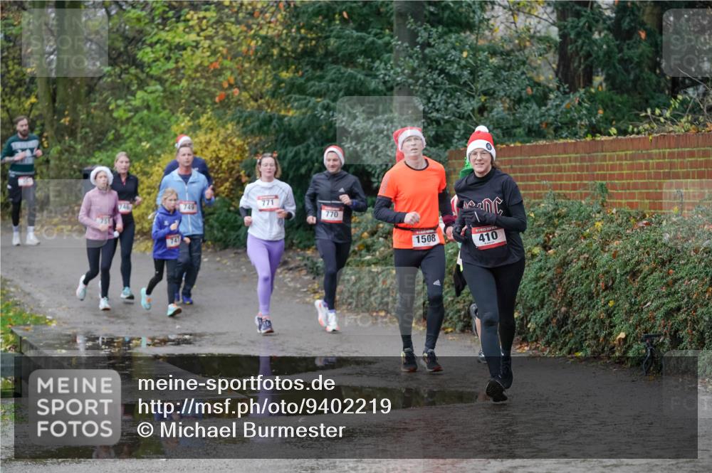 07.12.2025 - St. Pauli X-Mass-Run No. 15 Michael Burmester http://msf.ph/oto/9402219 07.12.2025 10:41:33 Laufen 751, 747, 771, 749, 770, 1508, 410 meine-sportfotos.de